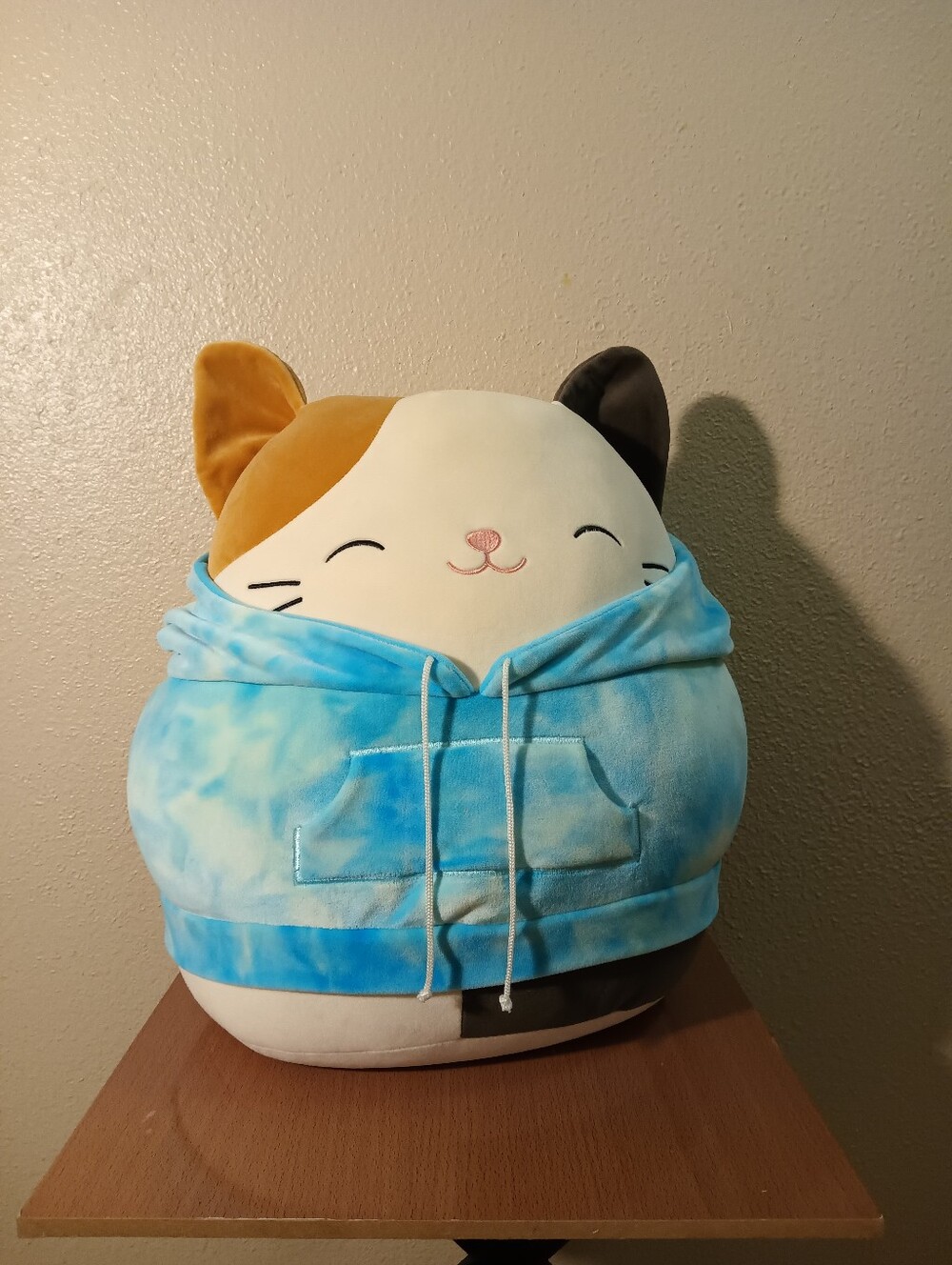 Squishmallow Cam 16" Calico Cat in Blue Tie-Dye Hoodie